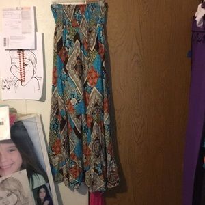 Vintage style dress great colors and feels great